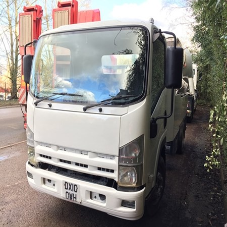 Used Concrete Line Pump for Sale : HYDROPUMP / IZUSU Model CS-46 - Year 2012 in Good Condition