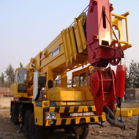 TADANO 120 TONS used truck crane mobile crane
