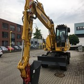 Komatsu PW148 Excavator for sale
