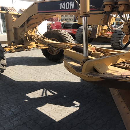185 HP – Caterpillar 140H Used Motor Grader for Sale