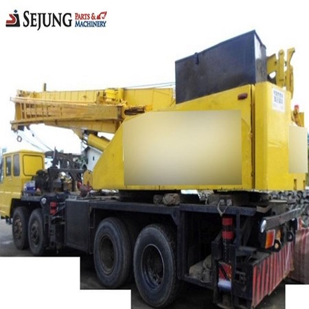 Used HYUNDAI HC50 Truck Mounted Crane for sale
