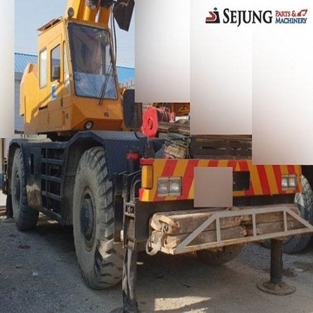 Used TADANO TR-500M-1 Rough Terrain Crane for sale