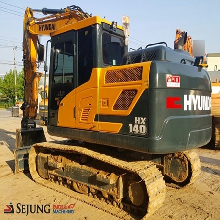 Used HYUNDAI- HX140 Crawler Excavator for sale