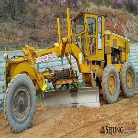 Used CHAMPION 710A Motor Grader for Sale