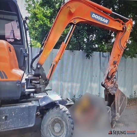 Used DOOSAN DX55WACE+PLUS Wheel Excavator for Sale