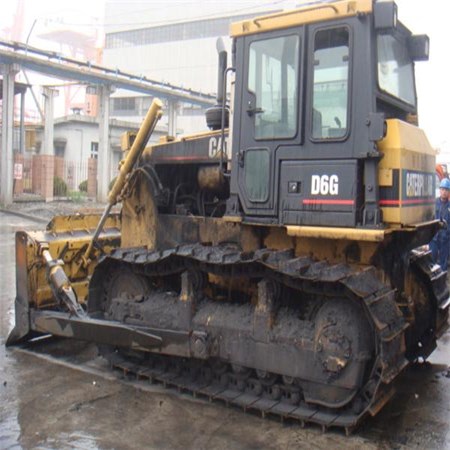 Caterpillar D6G bulldozer