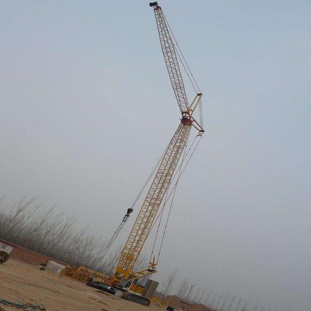 CRAWLER CRANE 280T