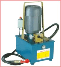 Superhigh pressure pump